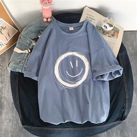 "Showing Stripes" Graphic Unisex Streetwear Vintage Women Men Y2K T-Shirt
