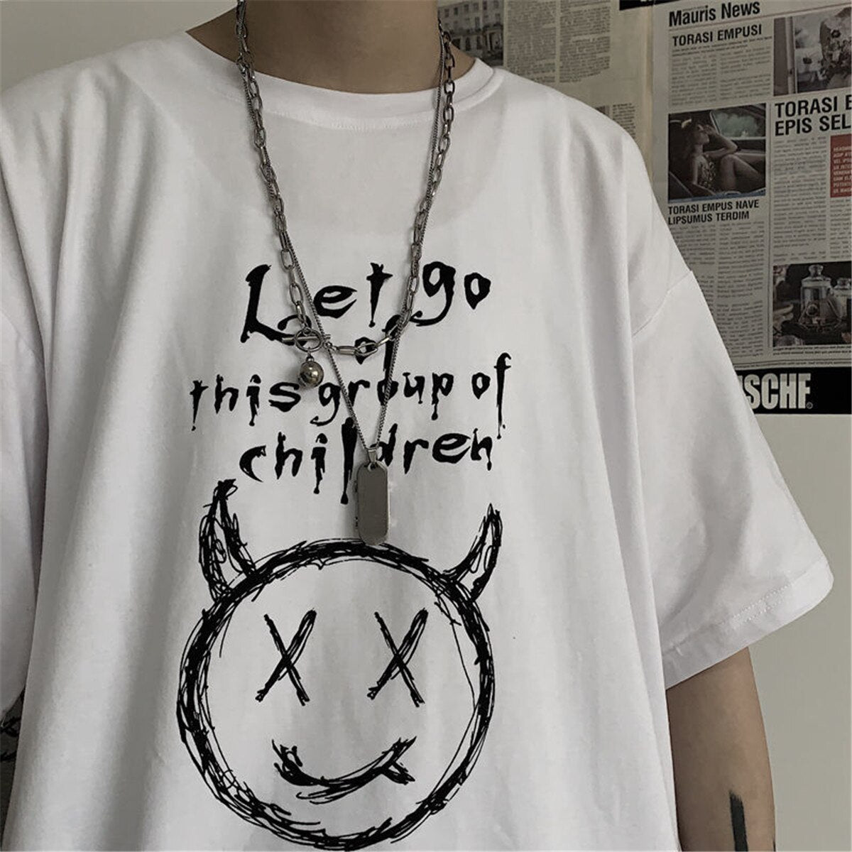 "Sideline Story" Graphic Unisex Streetwear Vintage Women Men Y2K T-Shirt
