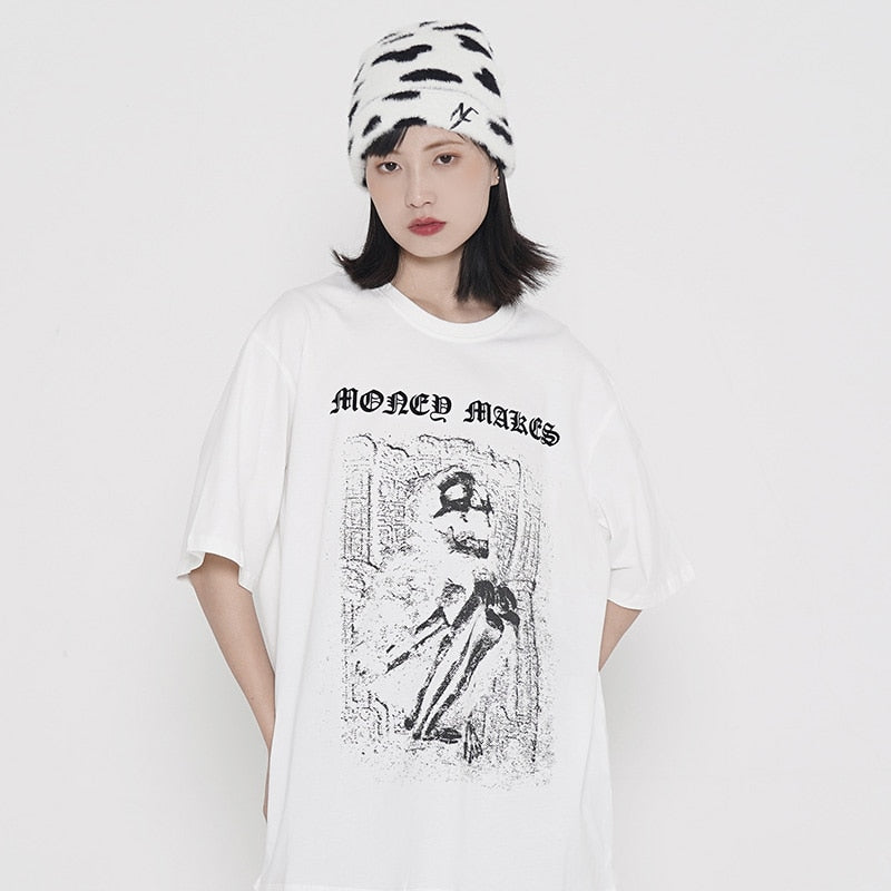 "Ghost Call" Graphic Unisex Streetwear Women Men Y2K T-Shirt