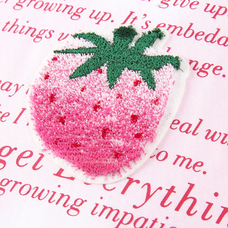 "Strawberry" Graphic Unisex Streetwear Vintage Women Men Y2K T-Shirt