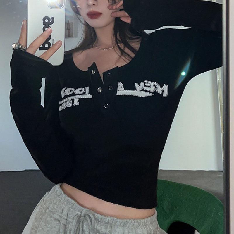 "One Portrait" Women Vintage Long Sleeve Streetwear Sweatshirt