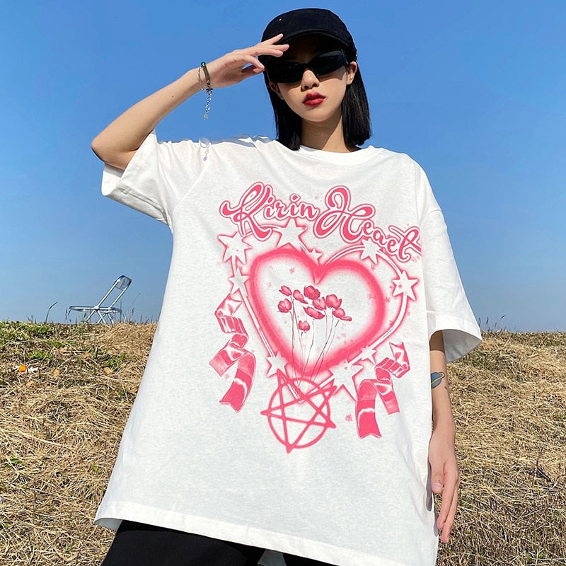 "Pink Garden" Graphic Unisex Streetwear Vintage Women Men Y2K T-Shirt