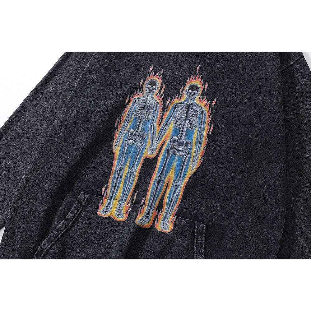 Anime‑inspired oversized hoodie with Japanese street fashion cues, bold graphic art and clean finish, ideal for urban layering and statement street style.