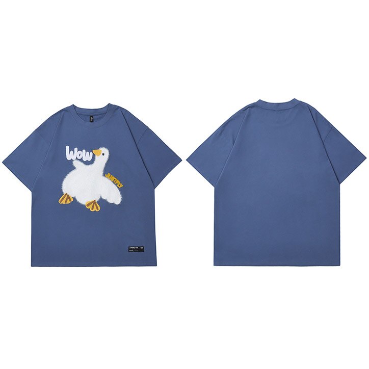 "In The Clouds" Graphic Unisex Streetwear Vintage Women Men Y2K T-Shirt