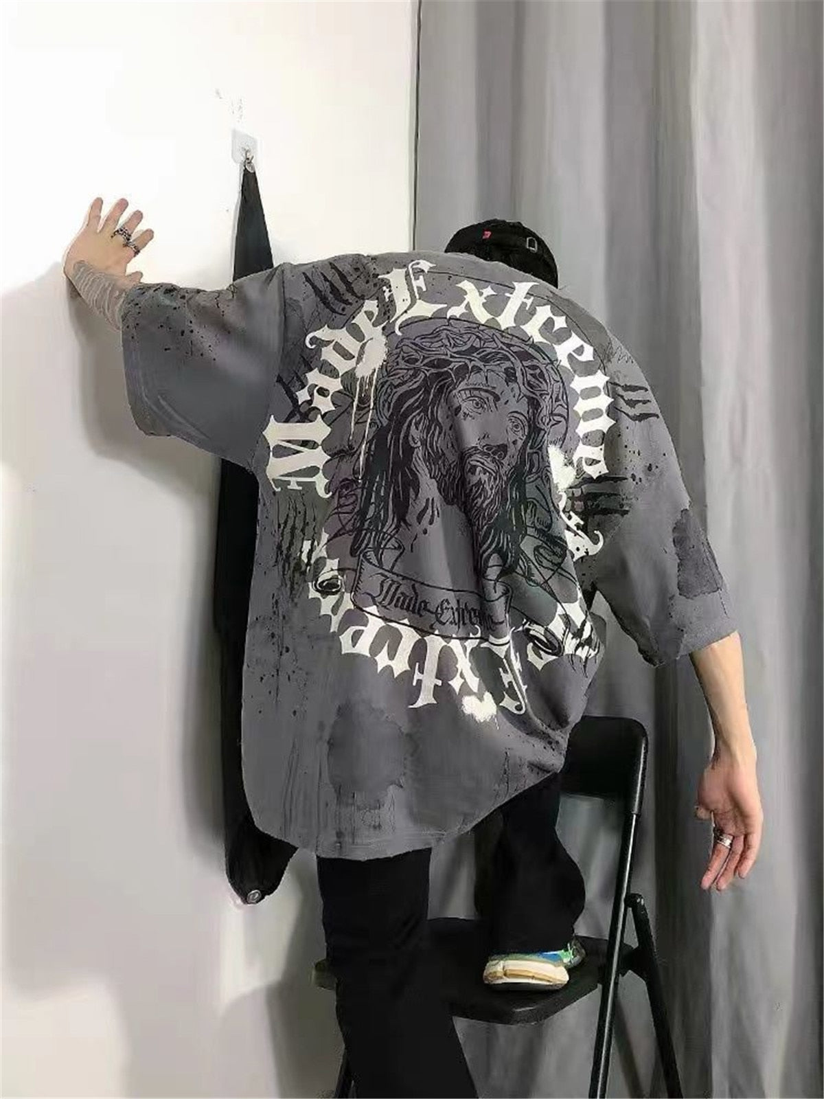 "Savior" Graphic Unisex Streetwear Vintage Women Men Y2K T-Shirt