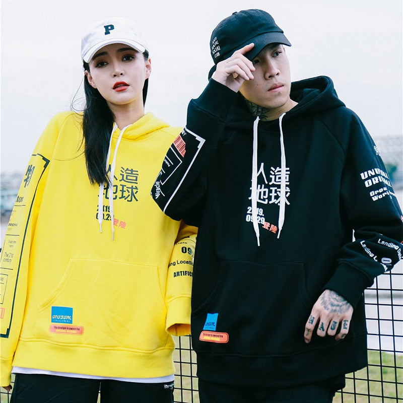 "Tokyo King" Graphic Unisex Streetwear Vintage Women Men Y2K Hoodie