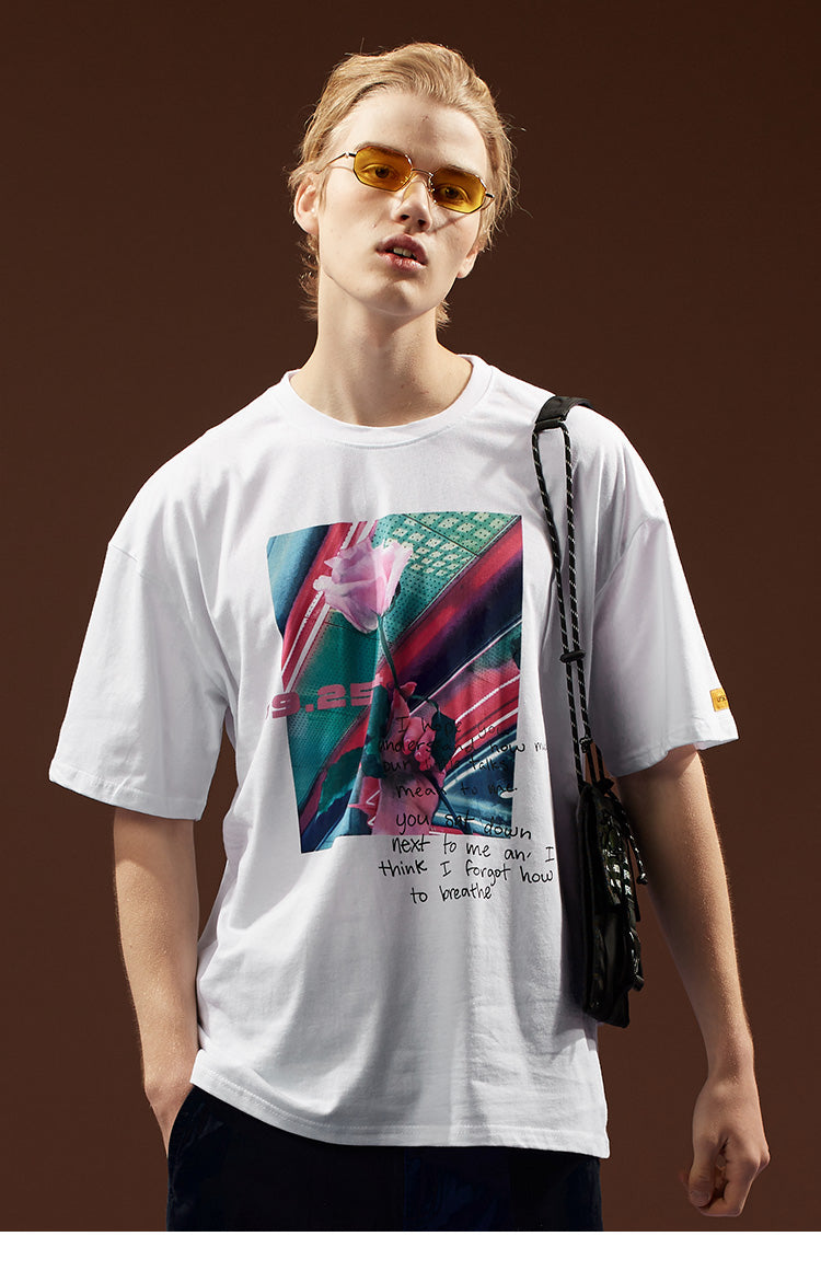 "Pink Rose" Graphic Unisex Streetwear Vintage Women Men Y2K T-Shirt