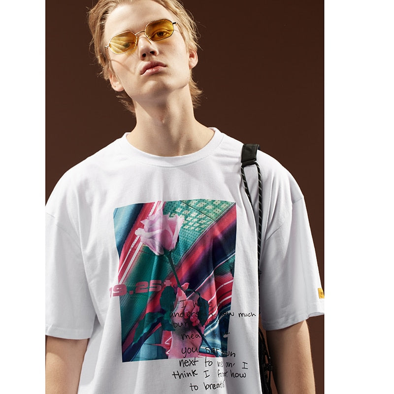 "Pink Rose" Graphic Unisex Streetwear Vintage Women Men Y2K T-Shirt